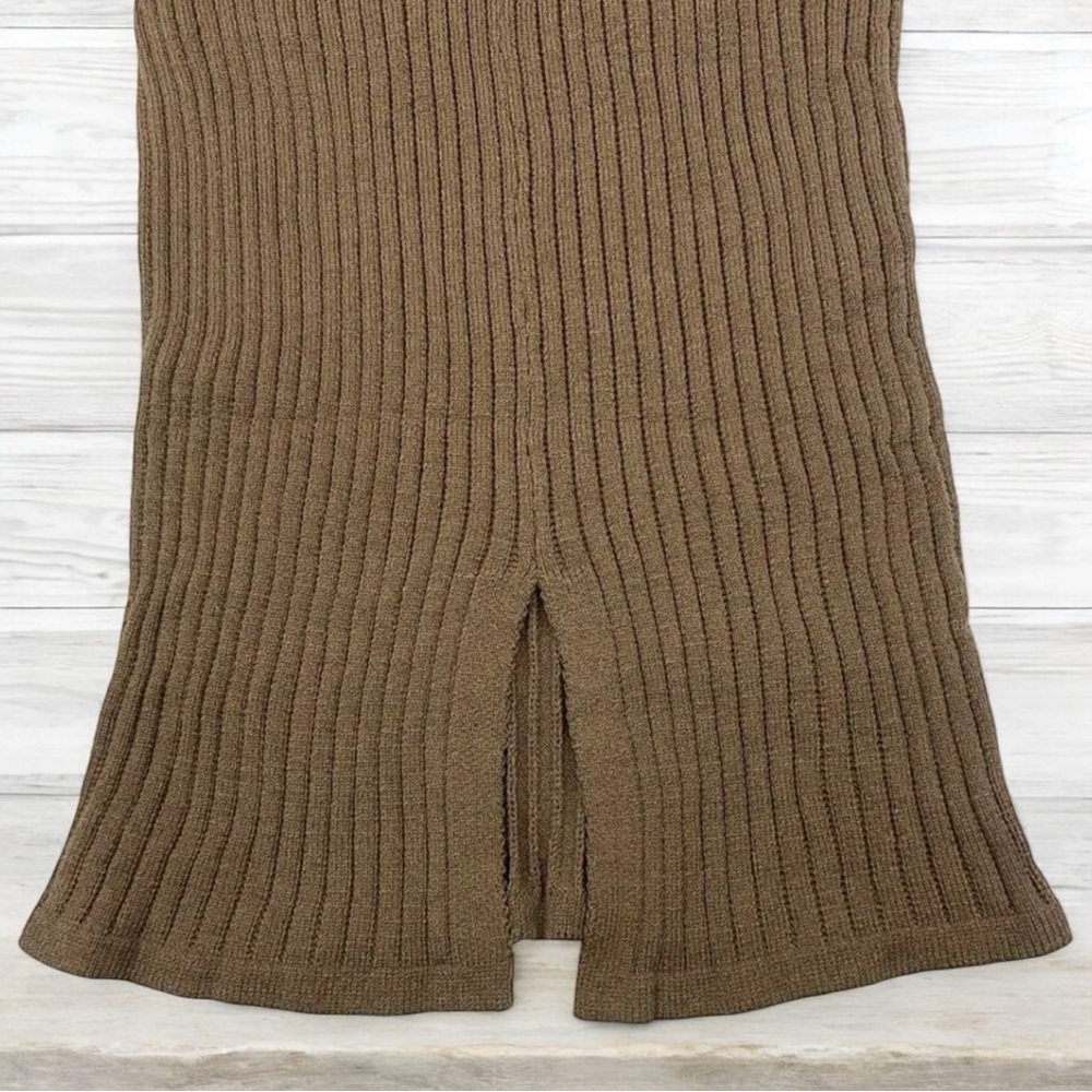 Sexy Brown & Cream Ribbed Sweater & Skirt Set, Pockets & Slits - Picture 5 of 6